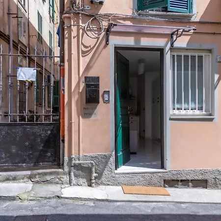 Casa Liri -centrale, Moderna, 5min Spiaggia, Ariston- Sanremo