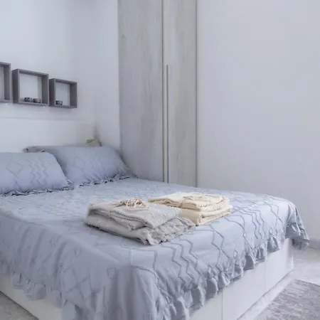 Casa Liri -centrale, Moderna, 5min Spiaggia, Ariston- Σαν Ρέμο