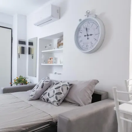 Casa Liri -centrale, Moderna, 5min Spiaggia, Ariston- Vakantiehuis