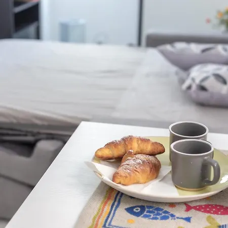 Hébergement de vacances Casa Liri -centrale, Moderna, 5min Spiaggia, Ariston-