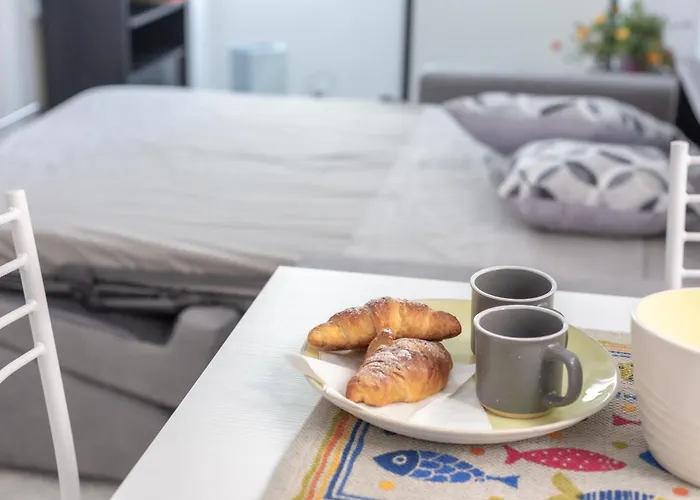 Vakantiehuis Casa Liri -centrale, Moderna, 5min Spiaggia, Ariston-